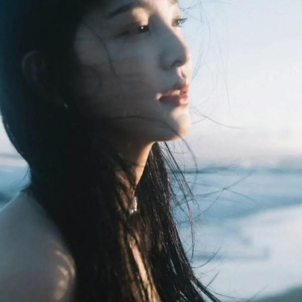 觉醒后我手持剧本覆手为雨