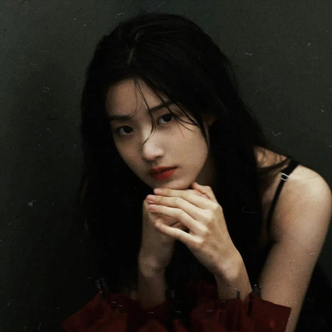 到了联谊会上发现连一个女生都没有